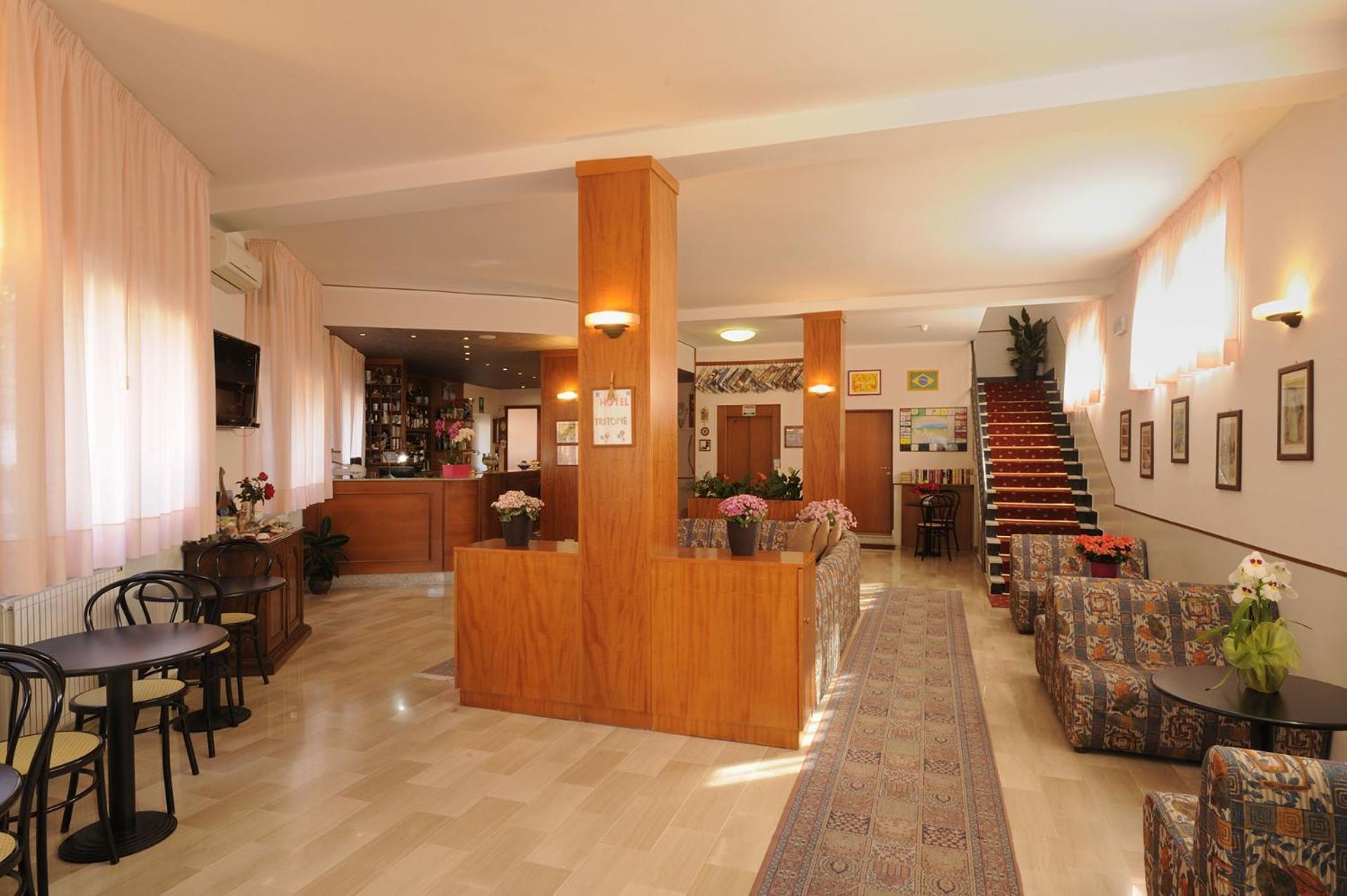 Hotel Tritone Laigueglia Zewnętrze zdjęcie