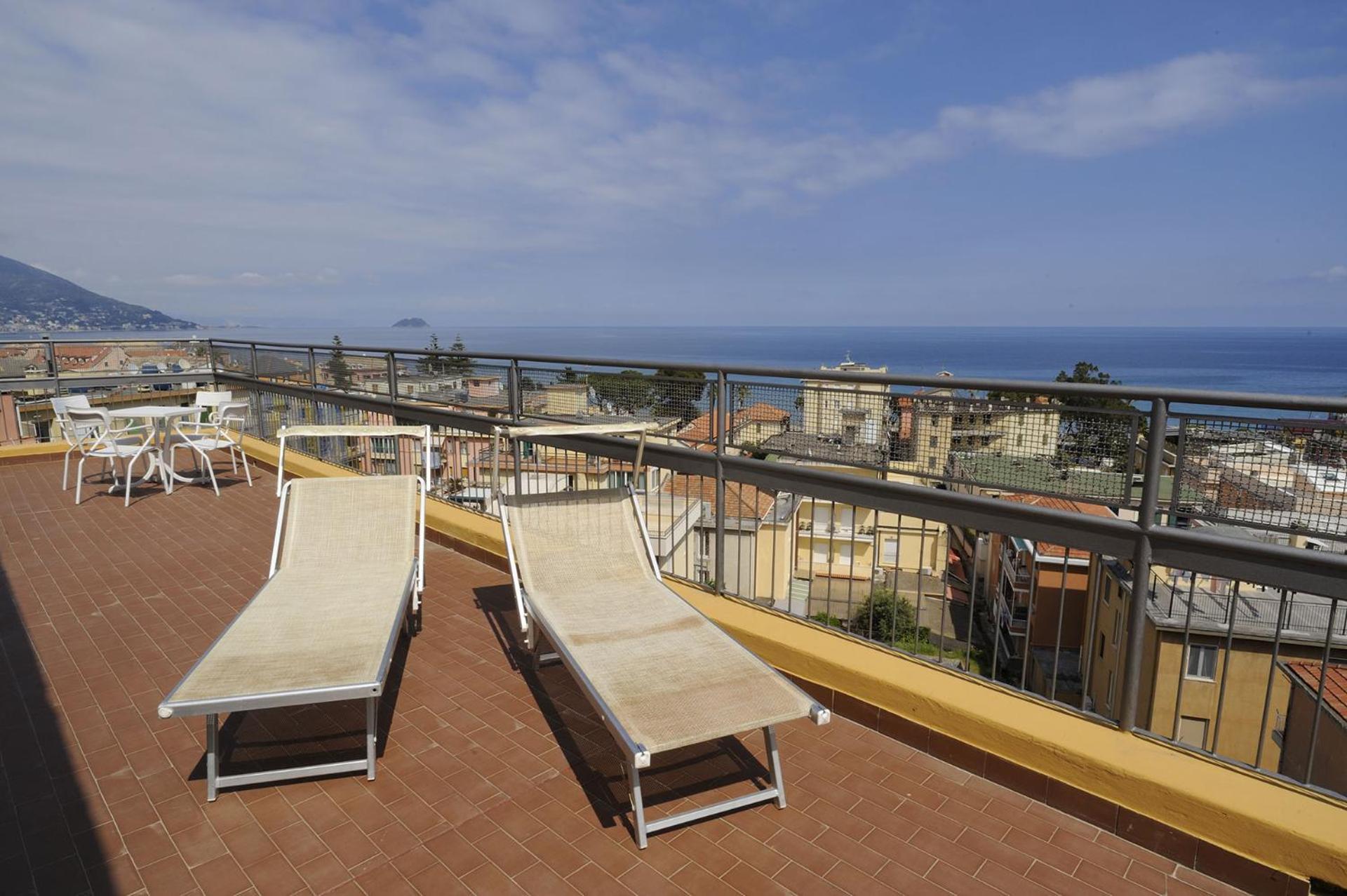 Hotel Tritone Laigueglia Zewnętrze zdjęcie