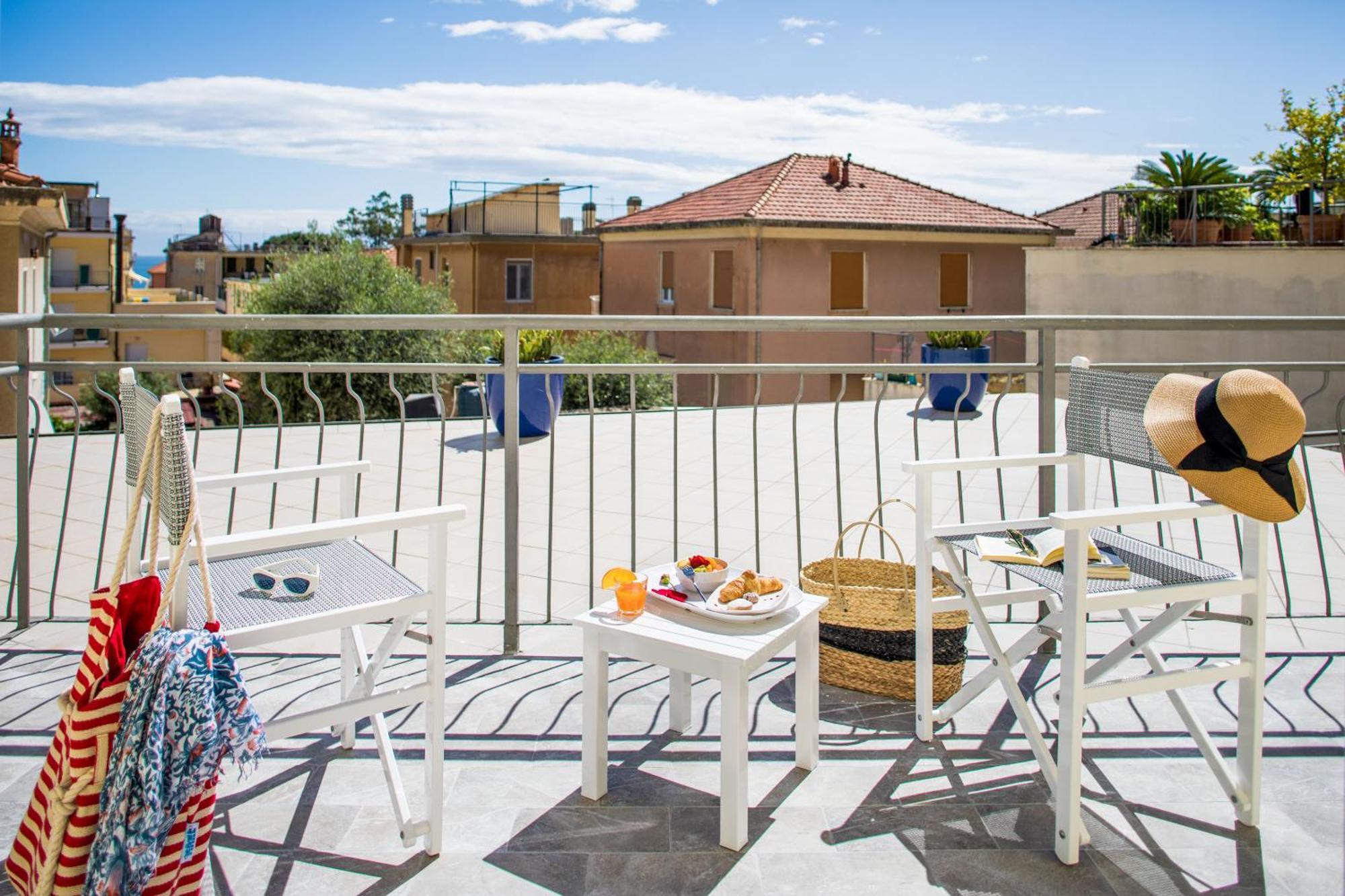 Hotel Tritone Laigueglia Zewnętrze zdjęcie